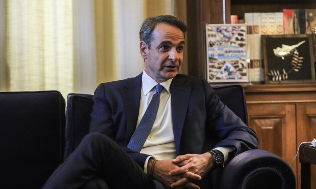 Συνάντηση Μητσοτάκη με τον πρόεδρο της Ευρωπαϊκής Τράπεζας Επενδύσεων