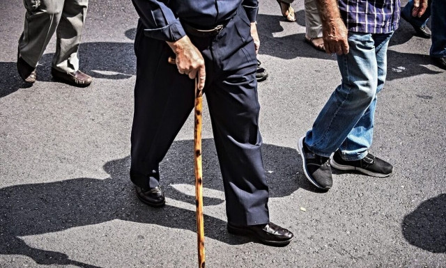 Αλλαγές στις επικουρικές συντάξεις και τους εργαζόμενους συνταξιούχους