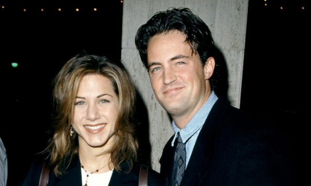 Τζένιφερ Άνιστον: Δεν μπορεί να συνέλθει από τον θάνατο του Μάθιου Πέρι