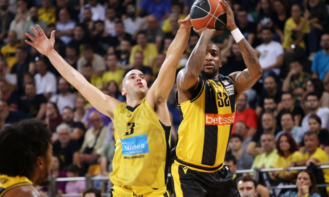 Αθλητικές μεταδόσεις: Πού θα δείτε ΑΕΚ, Άρη και Champions League