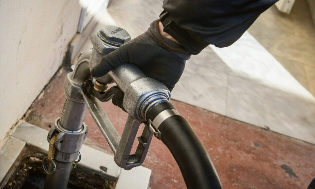 Από 1,35 έως 1,39 ευρώ πωλείται το πετρέλαιο θέρμανσης