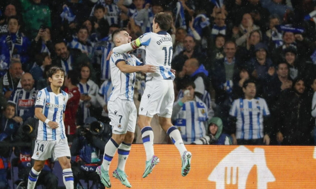 Champions League: «Καθάρισε» με σαρωτικό μισάωρο η Σοσιεδάδ, ιστορική «ζημιά» της Ουνιόν στη Νάπολι