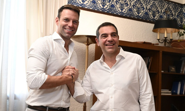 Τσίπρα λένε και… κλαίνε