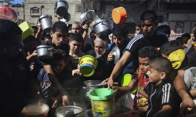 Συναγερμός από τον ΠΟΥ: Κίνδυνος έξαρσης μολυσματικών ασθενειών στη Γάζα