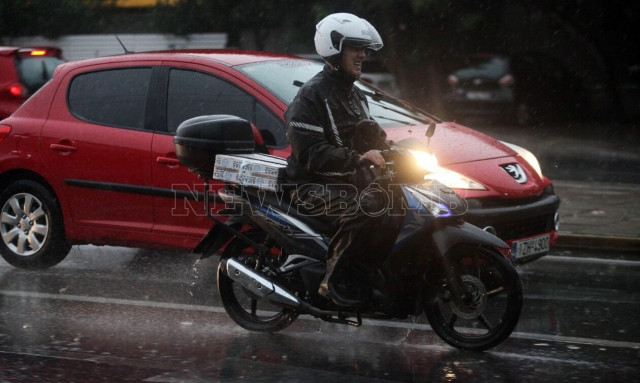 Καιρός - Σάκης Αρναούτογλου: «Αρκετά σοβαρή επιδείνωση σε όλη τη χώρα το επόμενο Σαββατοκύριακο»