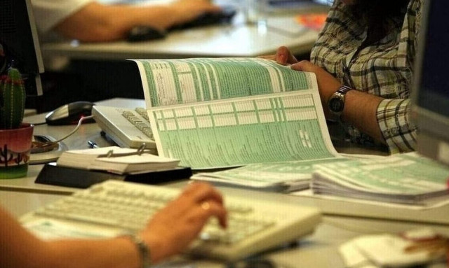 Ελεύθεροι επαγγελματίες: Έρχονται διορθώσεις στο φορολογικό νομοσχέδιο