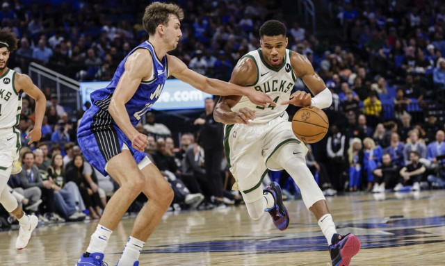 Αθλητικές μεταδόσεις: Πού θα δείτε ΑΕΚ – Κολοσσός, ATP Finals και Γιάννη Αντετοκούμπο