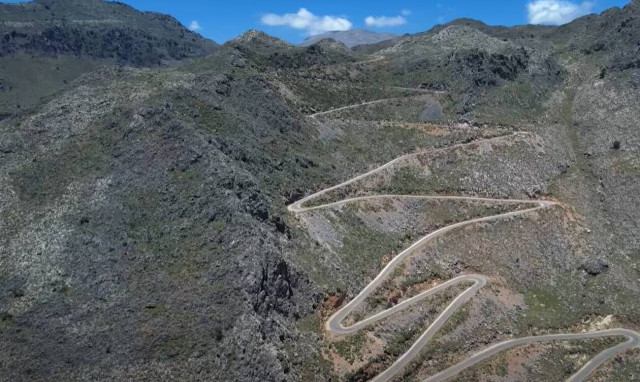 Κρήτη: Αυτός είναι ο πιο επικίνδυνος αλλά και ο ομορφότερος δρόμος της Ελλάδας