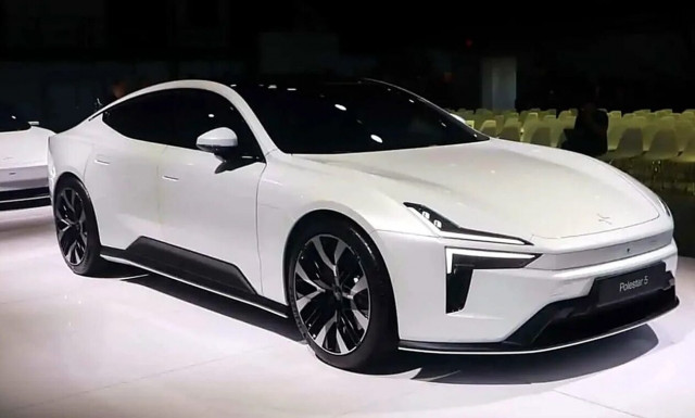 Το Polestar 5 δεν θα έχει πίσω παρμπρίζ!