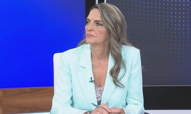 Πέτη Πέρκα: Δεν παραδίδω την έδρα μου στον ΣΥΡΙΖΑ - Τι απαντά στον Στέφανο Κασσελάκη