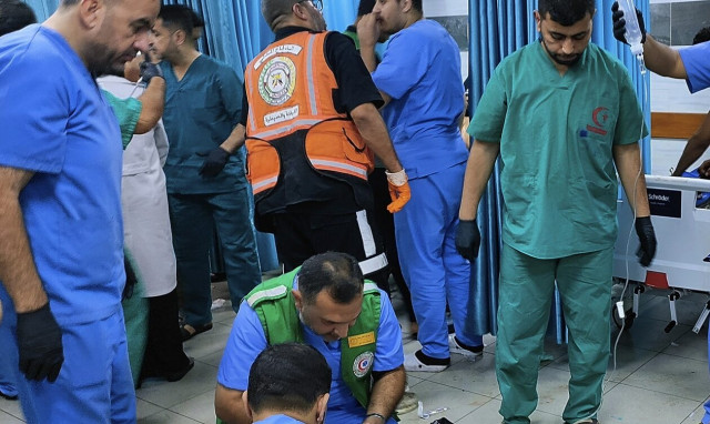 Πόλεμος Ισραήλ: 48ωρη διακοπή της ανθρωπιστικής βοήθειας λόγω έλλειψης καυσίμων