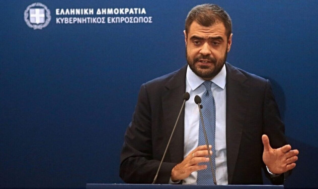 The government is working to improve the citizens' everyday life, Marinakis says