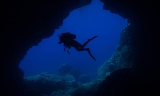 Κρήτη: Δραματική έκκληση της συζύγου του ψαροντουφεκά που αγνοείται από τα μέσα Οκτωβρίου