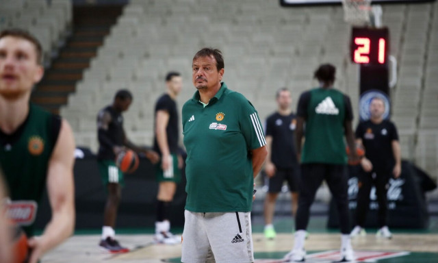 Euroleague: «Ούτε ο Κάρι με τον ΛεΜπρον δεν μπορούν να προσαρμοστούν σε 10 μέρες» -Όσα είπε ο Αταμάν