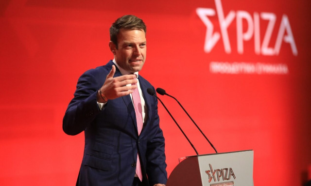 ΣΥΡΙΖΑ: Από την αποθέωση Τσακαλώτου για το «μαξιλάρι»των 37 δισ. ευρώ, στην γραμμή Πολάκη