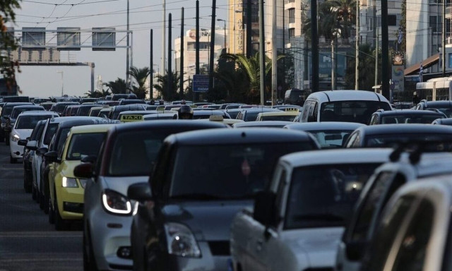 Τέλη κυκλοφορίας 2024: Πώς θα θέσετε το όχημά σας σε ακινησία