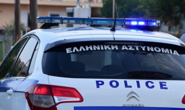 Αλεξανδρούπολη: Έκλεψαν χριστουγεννιάτικα στολίδια - Βρέθηκαν στη Θεσσαλονίκη