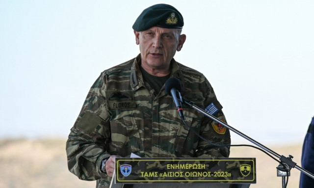 Συνάντηση Φλώρου με τον νέο επικεφαλής του Γραφείου Αμυντικής Συνεργασίας της αμερικανικής Πρεσβείας