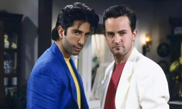 Μάθιου Πέρι: Ο τηλεοπτικός «Ρος» τον αποχαιρετά – «Δεν θα σε ξεχάσω ποτέ, σε φαντάζομαι εκεί ψηλά»