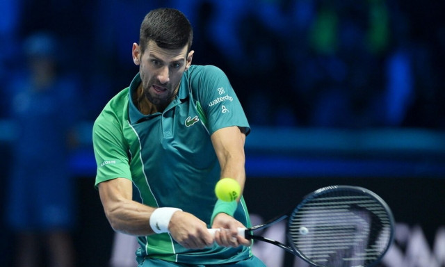 ATP Finals: O Τζόκοβιτς έκανε το χρέος του, αλλά περιμένει «δώρο» από τον Σίνερ (vids)