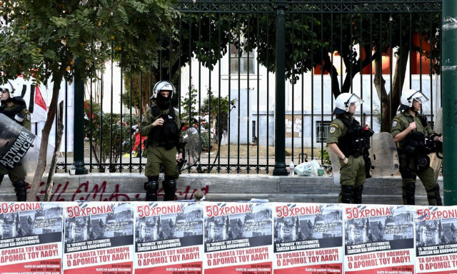 Πολυτεχνείο: Έξι προληπτικές προσαγωγές στο κέντρο της Αθήνας