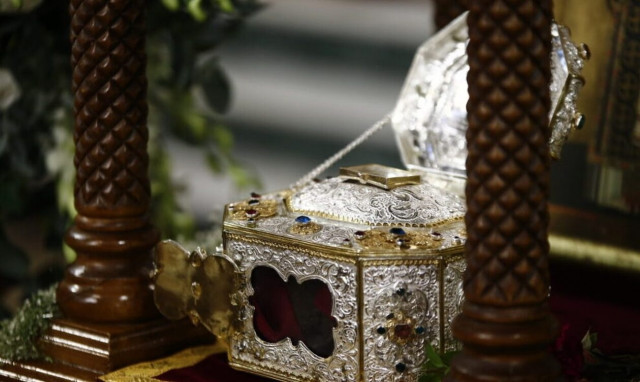 Στο Άγιο Όρος η Τιμία Κάρα του Αγίου Ιωάννη του Χρυσοστόμου