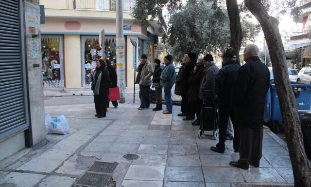 Συντάξεις Δεκεμβρίου: Πότε θα πληρωθούν για όλα τα ταμεία - Δείτε ημερομηνίες