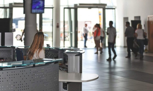 Δεν θα μειωθεί το επίδομα ανεργίας