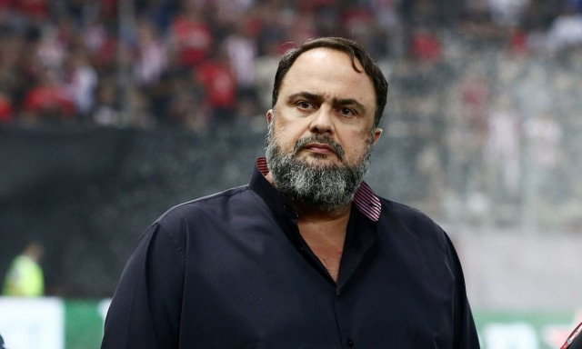 Μαρινάκης προς ΕΠΟ: «Βάλατε παίκτες μεγάλων πρωταθλημάτων να κάνουν προπόνηση σε βούρκο»