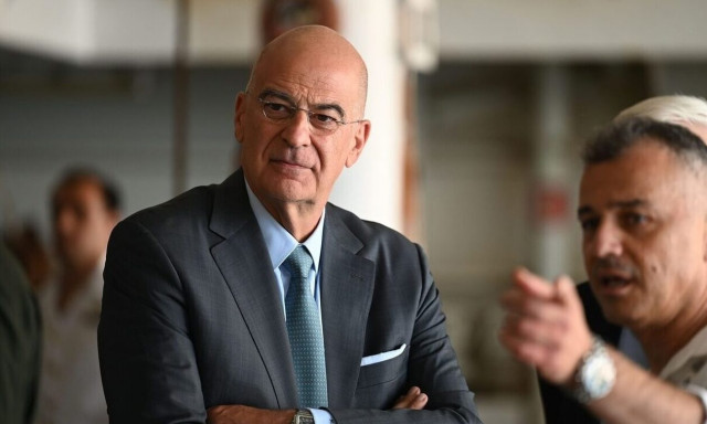 Defence Minister Dendias marks Armed Forces Day