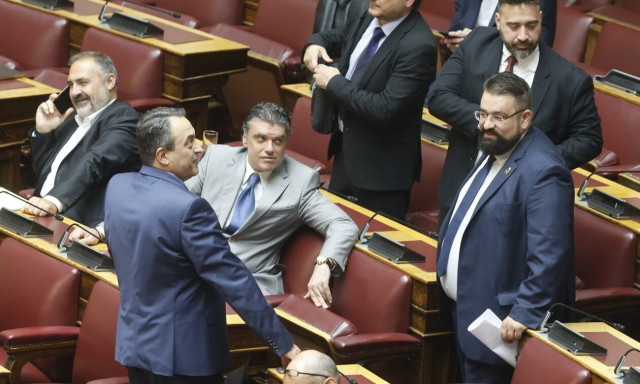 Σπαρτιάτες: Καλούνται ως ύποπτοι οι βουλευτές του κόμματος