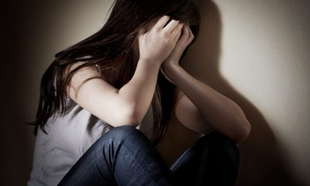 Περιστέρι: Μία μπλούζα η αφορμή για τον άγριο ξυλοδαρμό 14χρονης - «Φοβάμαι για το παιδί μου»