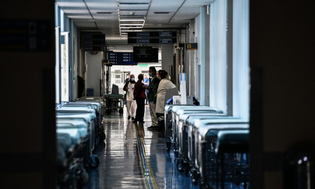 Βύρωνας: Νέες λεπτομέρειες για την 16χρονη - Το υγρό από τη μύτη, η ΚΑΡΠΑ και η εγκεφαλική βλάβη