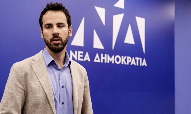 Ρωμανός σε Κασσελάκη: «Πριν ασχοληθεί με τους νοικοκυραίους, ας νοικοκυρέψει το κόμμα του»