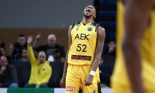 Basketball Champions League: Ασταμάτητη η ΑΕΚ, «αγκαλιά» με την πρόκριση στους «16»