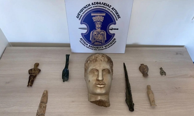 Αρχαιολογικός θησαυρός βρέθηκε σε βουνοπλαγιά του Ηρακλείου – Εντυπωσιακά ευρήματα