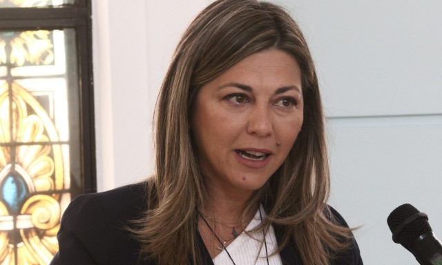 Ζαχαράκη: Αποκαρδιωτικά τα στοιχεία του δημογραφικού για Ελλάδα - Μέτρα στήριξης στα νέα ζευγάρια