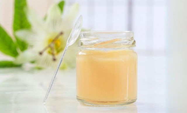 Πέντε προϊόντα με βασιλικό πολτό που δεν θα αποχωρίζεσαι ποτέ