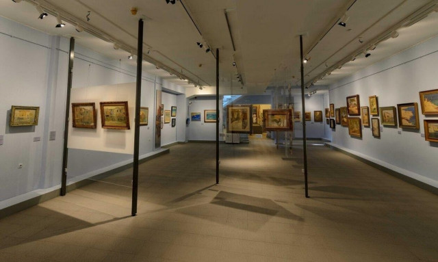 Μιχάλης Οικονόμου: Οι «κρυφές» πινελιές του ζωγράφου σε έκθεση στο Μέτσοβο