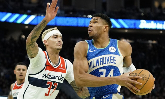 Γιάννης Αντετοκούνμπο: Έμειναν όρθιοι οι Μπακς με «30άρα» από τον «Greek Freak»