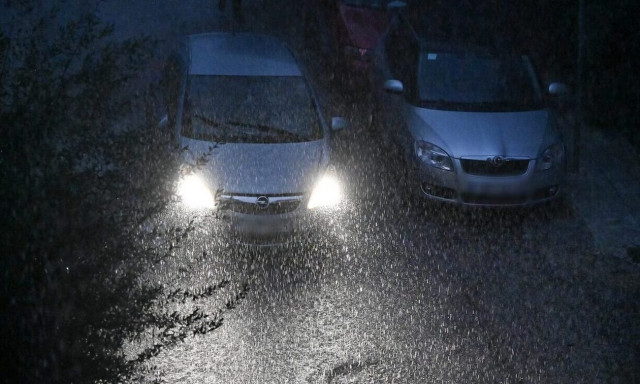 Κακοκαιρία: 437 κλήσεις δέχθηκε η Πυροσβεστική λόγω των θυελλωδών ανέμων και των χιονοπτώσεων