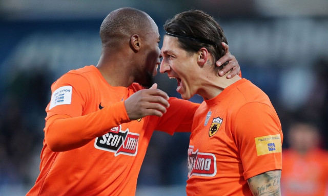 Super League, ΠΑΣ Γιάννινα - ΑΕΚ 0-1: Ο Τσούμπερ έκανε τη δουλειά στην παγωνιά