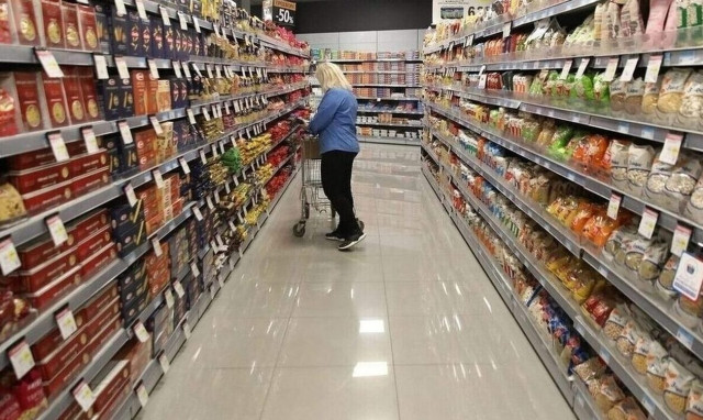 Καλάθι των Χριστουγέννων: Έρχεται για να αναχαιτίσει την ακρίβεια