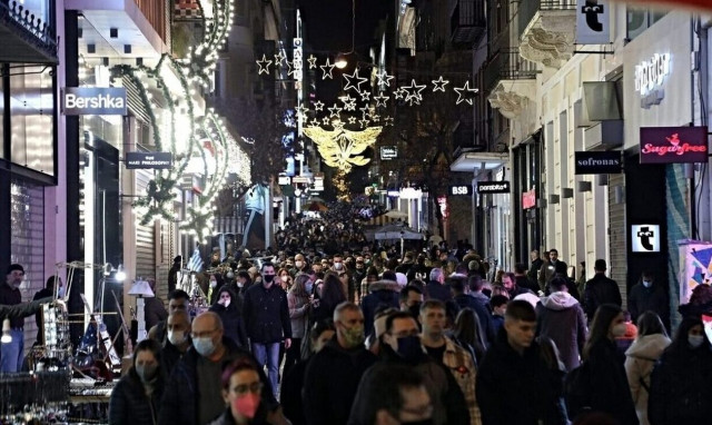 Opening hours of stores in Athens during the Christmas holidays