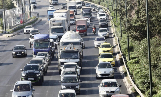 Κίνηση τώρα: Κυκλοφοριακό χάος στον Κηφισό - Δείτε χάρτη