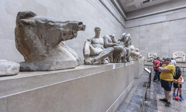 Γλυπτά του Παρθενώνα: «Όμηροι» των Βρετανών για 224 χρόνια - Η κλοπή του Έλγιν και το φιρμάνι