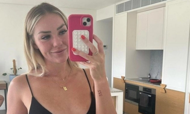 Μοντέλο του OnlyFans θυμήθηκε τη στιγμή που ανακάλυψε ο πατριός της ήταν ο καλύτερος συνδρομητής της