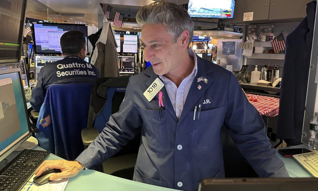 Σπάει όλα τα κοντέρ το ράλι στα ομόλογα - Μπαράζ από αγορές το Νοέμβριο