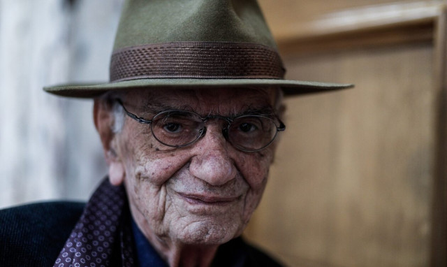 Πέθανε ο συγγραφέας Βασίλης Βασιλικός