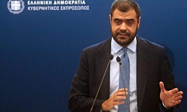 Παύλος Μαρινάκης: Το τέλος επιτηδεύματος μειώνεται κατά 50% από το 2024 για όλους